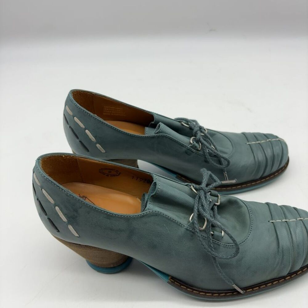 John Fluevog Lace-upruched Toe Leather Heel - Picture 2 of 8
